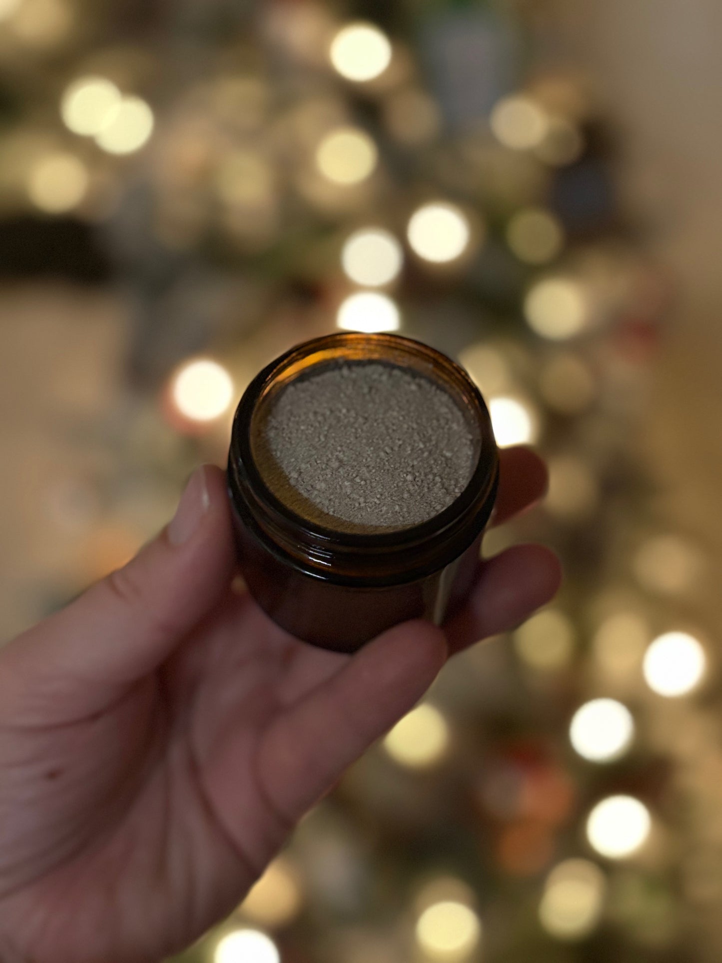 Re-Mineralizing Tooth Powder | Strengthens Teeth, Freshens Breath